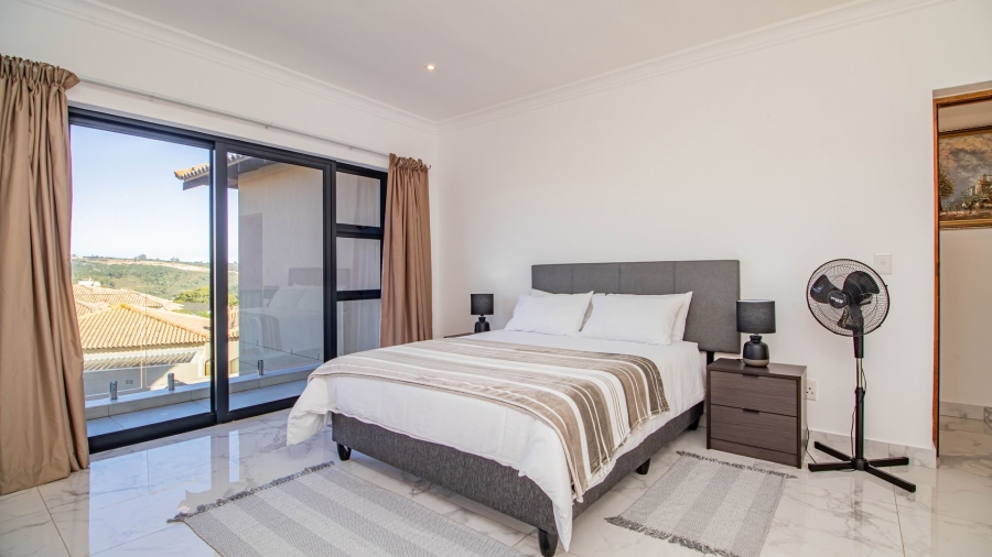 5 Bedroom Property for Sale in The Hill Western Cape